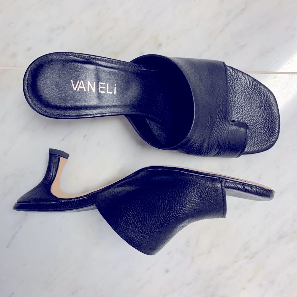 Kitten heel, adorable
